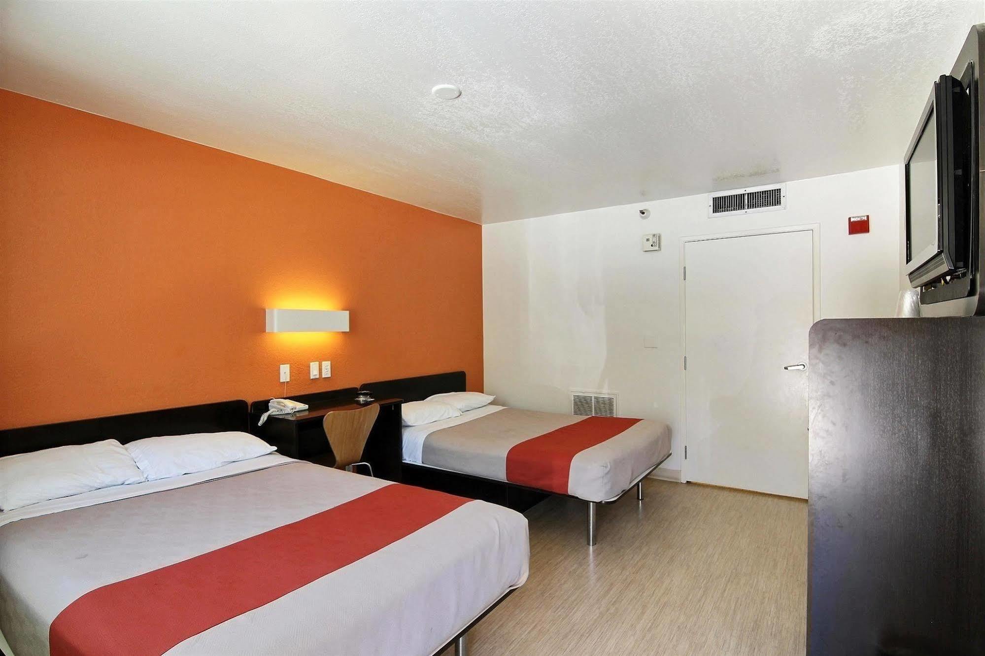 Motel 6-Carpinteria, Ca - Santa Barbara - South Zewnętrze zdjęcie